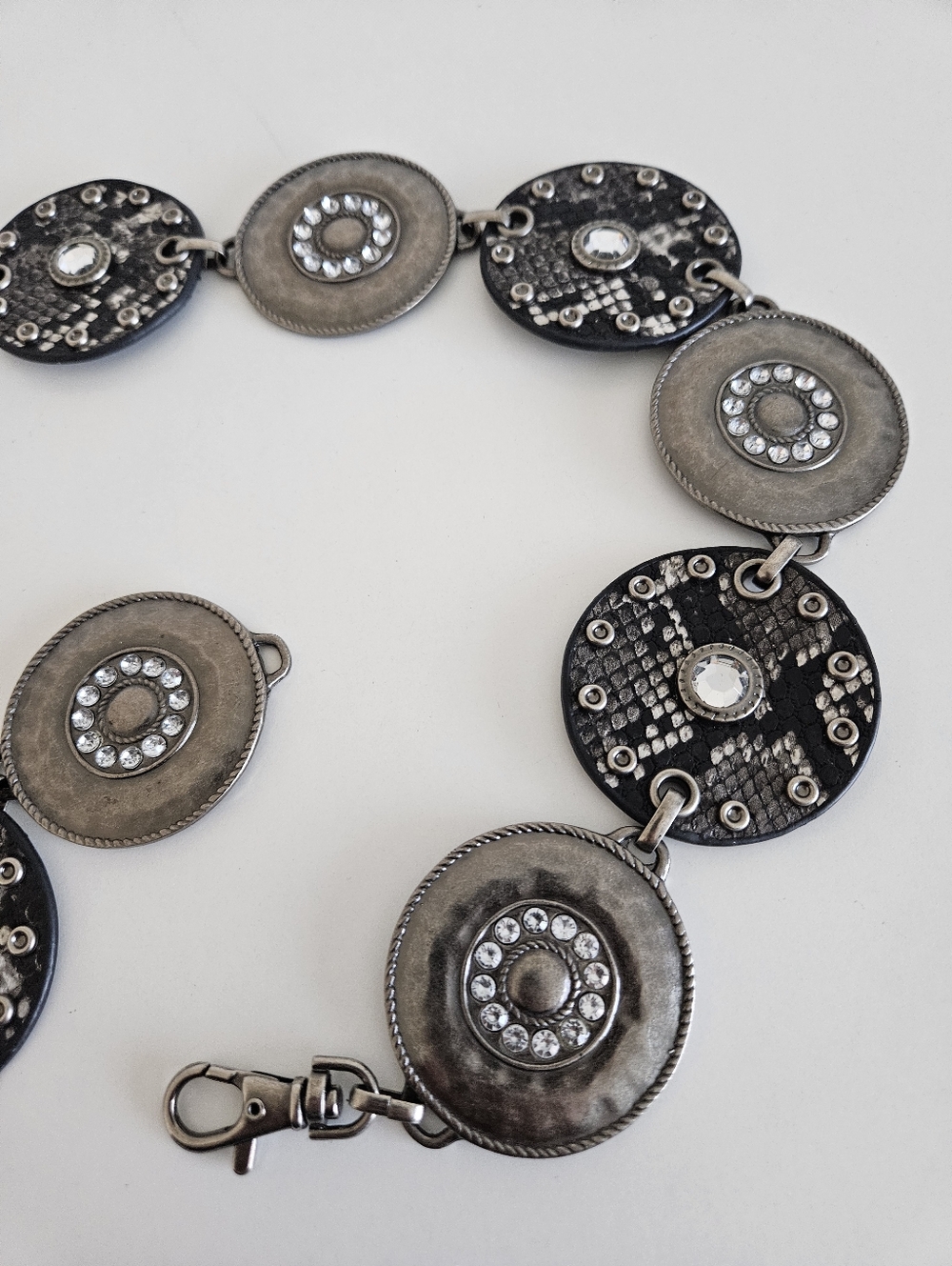Medallion Chain Belt Westwern Gunmetal Silver Snakeskin Embellished Y2K Retro - Picture 2 of 5